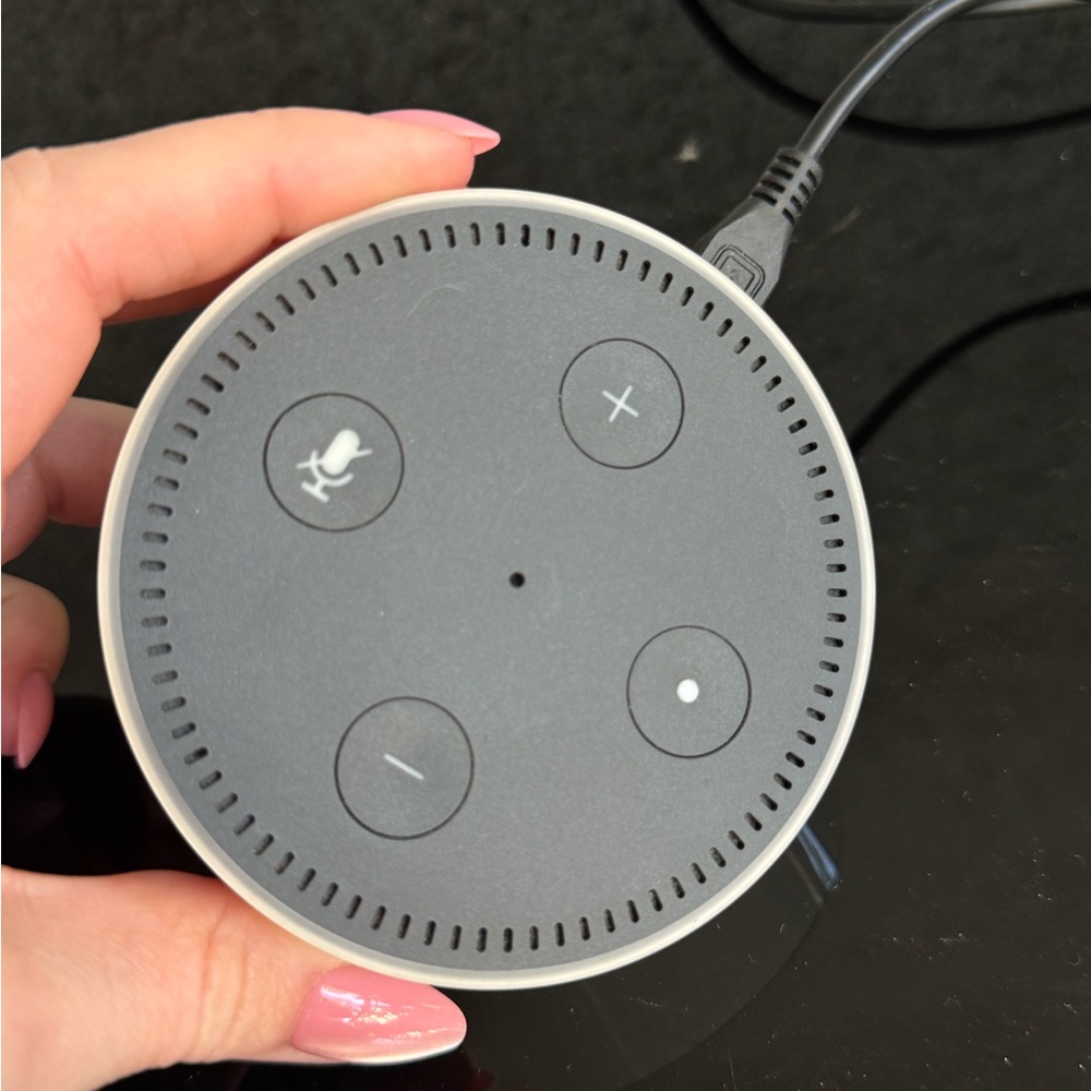 Amazon Alexa Echo Dot 2nd generation smart speaker